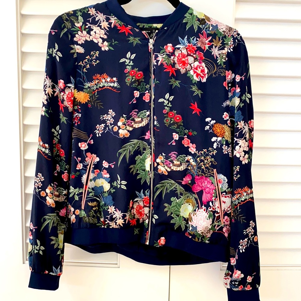 Zara Floral Light Bomber Jacket Size Medium